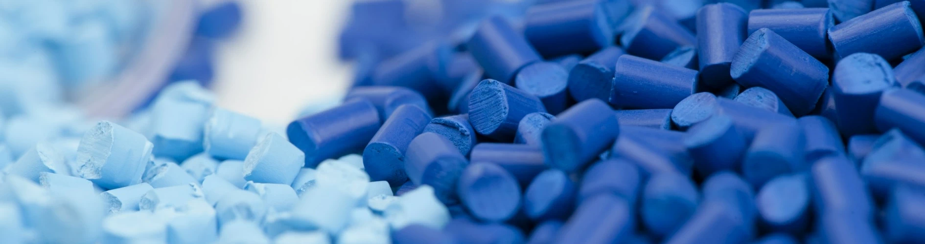 Máquinas nuevas, extrusoras usadas, sistemas de plastificación, líneas de producción en Polonia.